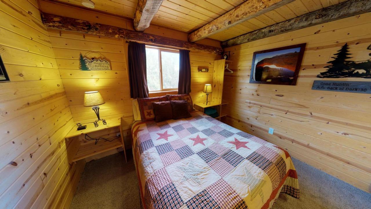 Ranch Mountain Cabin, Stunning! Campfire, Hiking Монтічелло Екстер'єр фото
