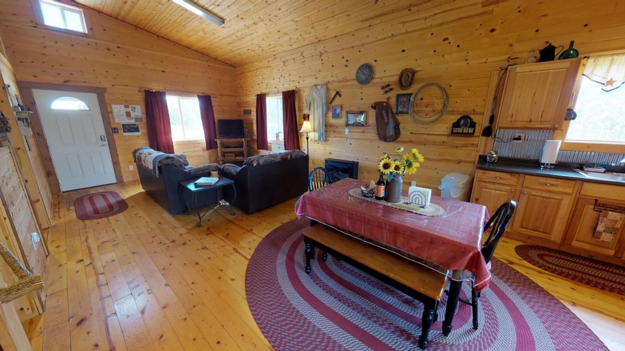 Ranch Mountain Cabin, Stunning! Campfire, Hiking Монтічелло Екстер'єр фото
